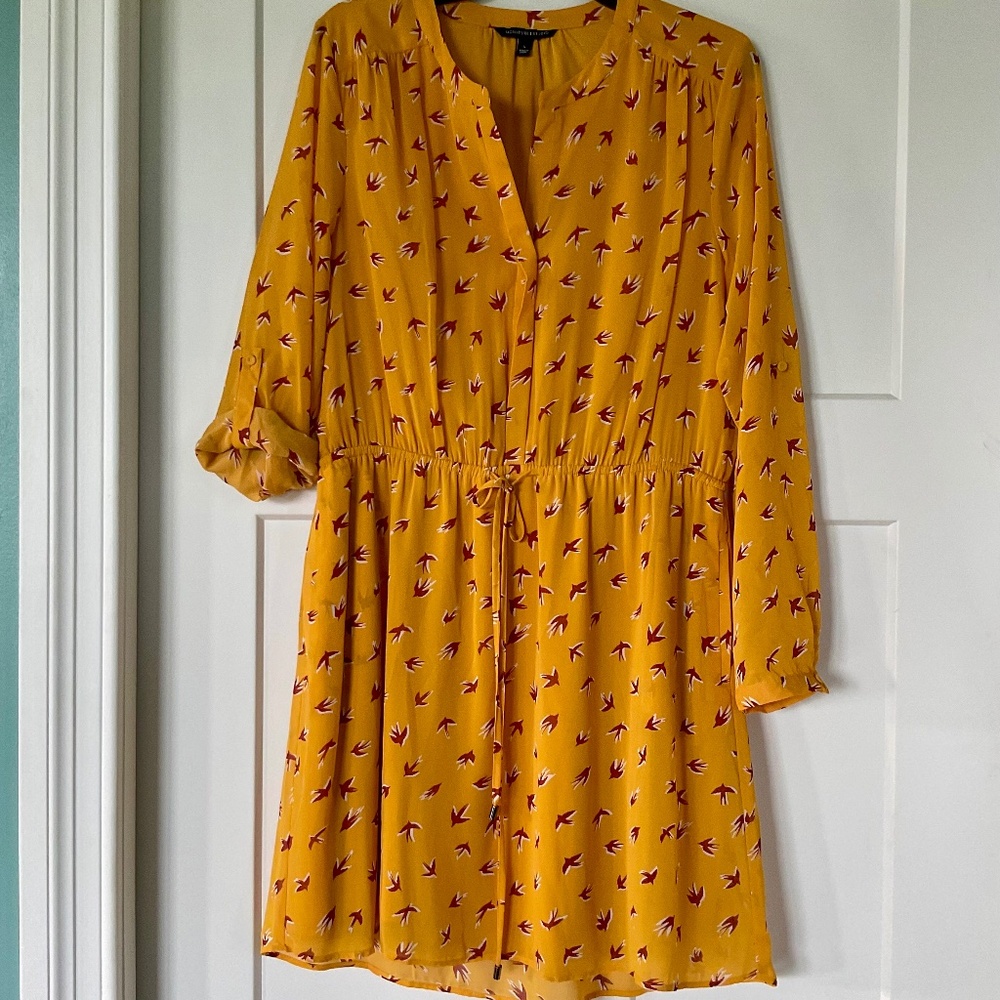 Signature Studio Sheer Women's Bird Dress Gold Color Size Large